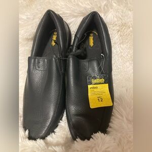 Tredsafe slip on shoes-Men’s 12-NEW